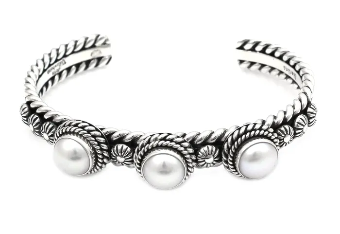 Bracelets Artie Yellowhorse Three Stone Fresh Water Pearl Cuff Bracelet