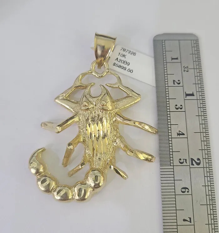 Globatwatches10 Charm Necklaces 10K Scorpion Charm Pendant Zodiac Sign Yellow Gold 25 Real 10k Real Genuine