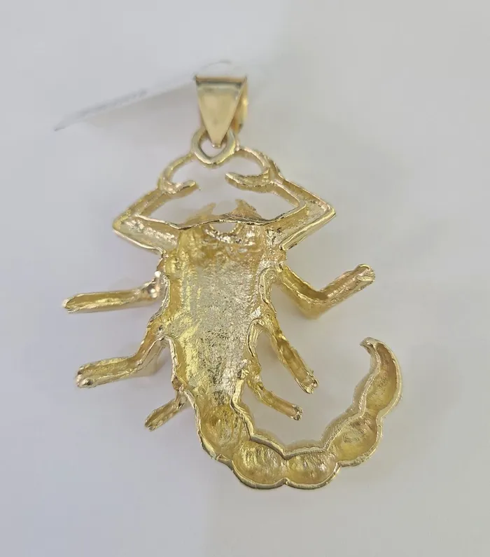 Globatwatches10 Charm Necklaces 10K Scorpion Charm Pendant Zodiac Sign Yellow Gold 25 Real 10k Real Genuine