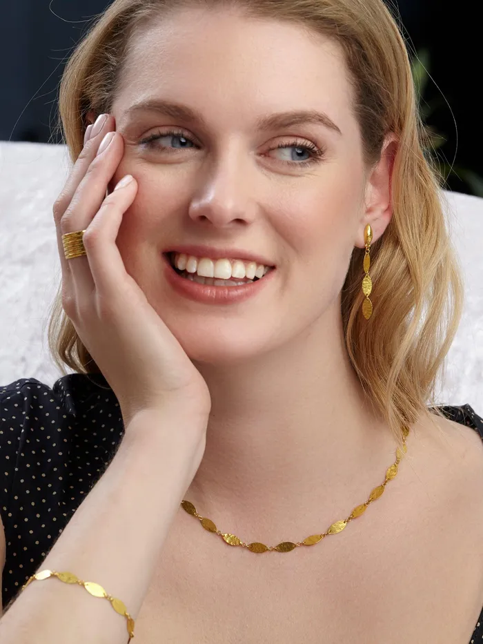 Earrings GG GOLD TRAD GURHAN Willow Gold Long Drop Earrings Triple Flake Post Top Earrings GG GOLD TRAD GURHAN Willow Gold Long Drop Earrings Triple Flake Post Top